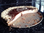 Die etwas andere Variante des klassischen amerikanischen Cheesecakes, hier mit Erdnussbutter und Zartbitterschokolade.